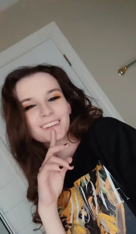 中出しプリンセスオンリーファンズ 美しいヌード 写真