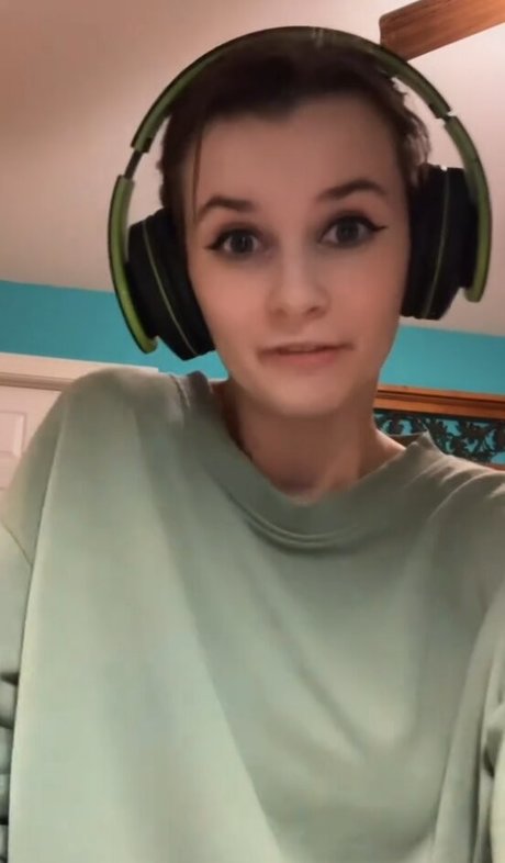 乳首 オンリーファンズ 無料ポルノ ギャラリー