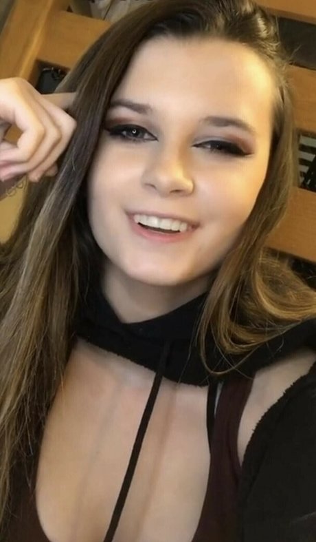 金髪のホットな妻オンリーファンズ 可愛い ギャラリー