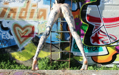 babyskeleton 無料女優 写真