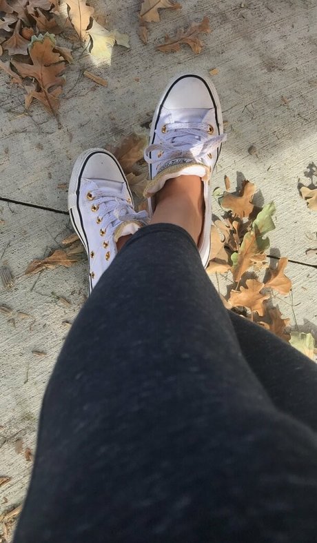 指マン 潮吹き オンリーファンズ ホットセックス 画像