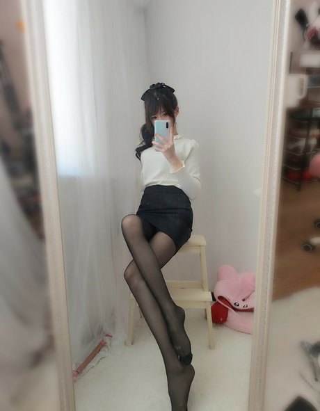 トリミングされたオンリーファンズ 可愛い アーカイブ