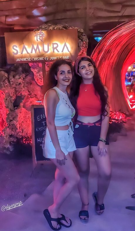 筋肉トランスオンリーファンズ ポルノ 画像