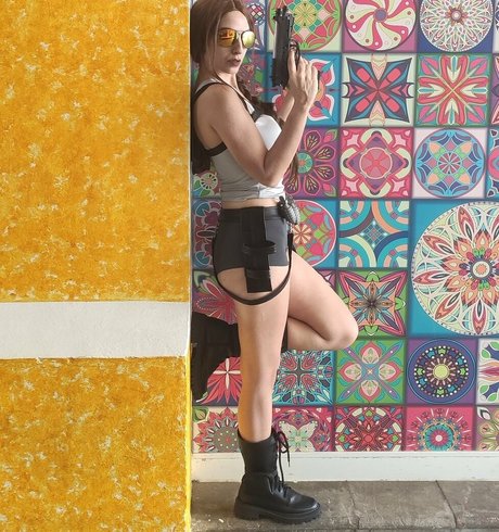 Nina Infinity ヌードモデル 画像