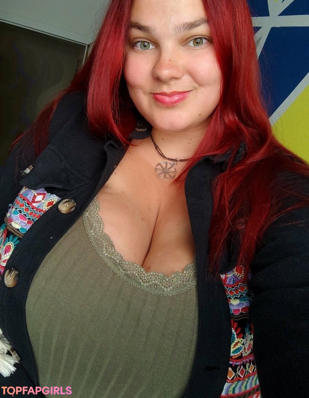 乳首オーガズム オンリーファンズ ポルノ 画像