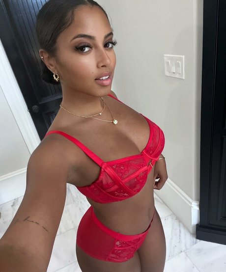 jonica セクシーモデル 写真