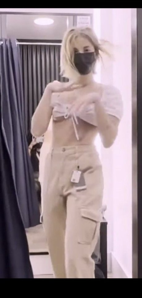 曲線美のxxx オンリーファンズ ポルノ 画像