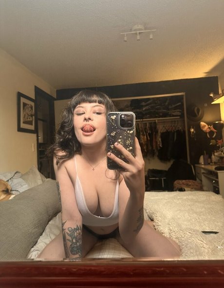 Strawberry bb 最高のポルノスター 写真