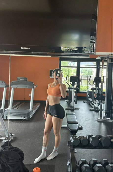 Tori Ortiz 独占女優 写真