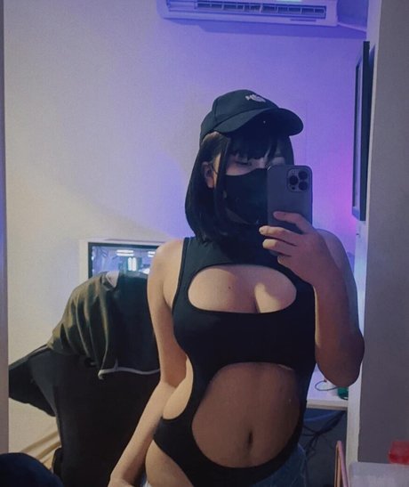 アウトドア 熟女 オンリーファンズ 無料セックス 写真