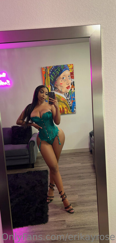 erikayrose 美しいスター 画像