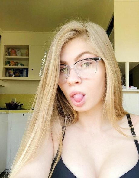 Demmi Dunn ポルノスター 高品質 ギャラリー