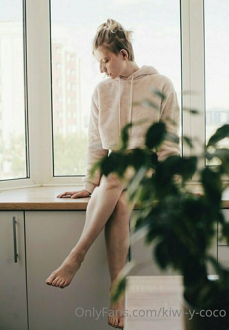 フィットネスプッシーオンリーファンズ セックス ギャラリー