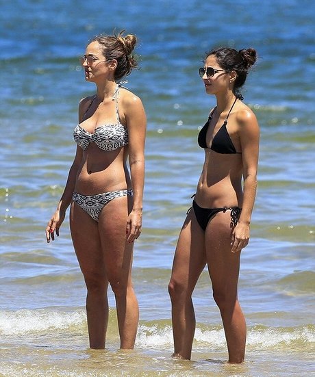 Maria Francisca Perello ポルノスター エロティック 写真