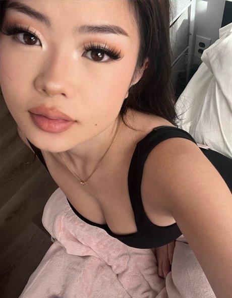 コスプレオナニーオンリーファンズ ポルノ 画像