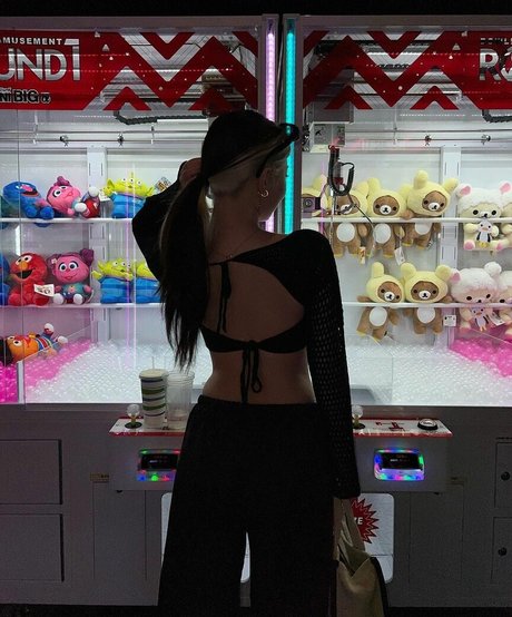 linawinaly ポルノスター セックス 写真