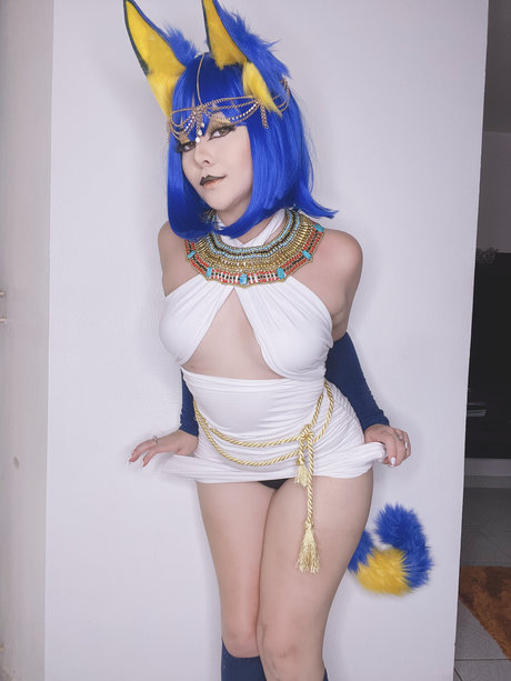 巨乳ランジェリーオンリーファンズ 無料ヌード アーカイブ