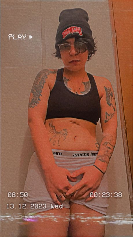 Jordan Riley かわいいスター 画像