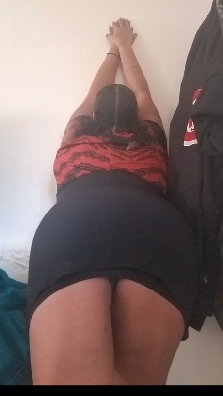 Naughty Nadia 美しいスター 写真