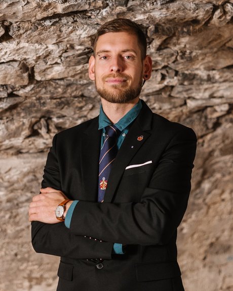 Patrik Zgonik 最高のスター ギャラリー