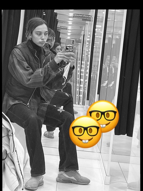 Osobennaya スター xxx アーカイブ