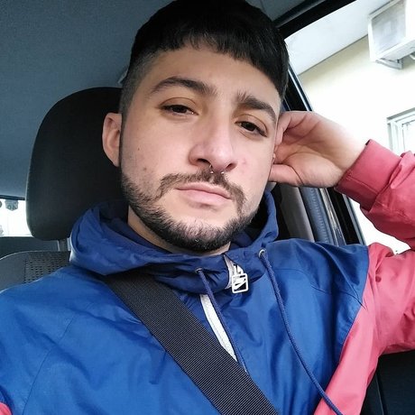 BeastKarma 裸のモデル 画像