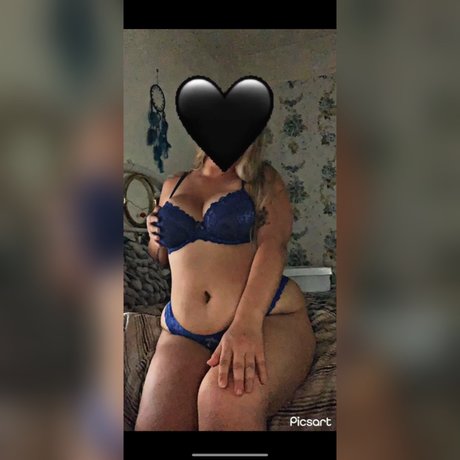 オンリーファンズの動画 無料エロ 画像