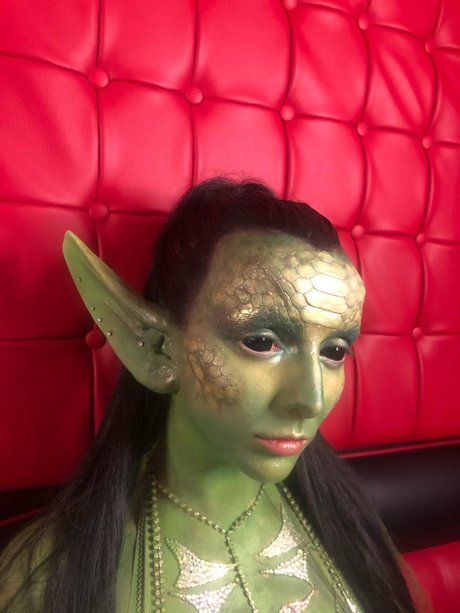 pussywhispers 完璧なポルノスター 画像