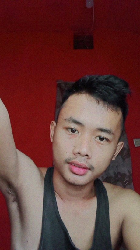 Ghinos Alexus The Power Bottom モデル 写真