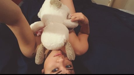 Claudia Flores 美しい女優 写真