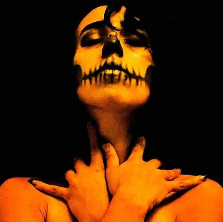 Reha Nemisis 美しいモデル 写真