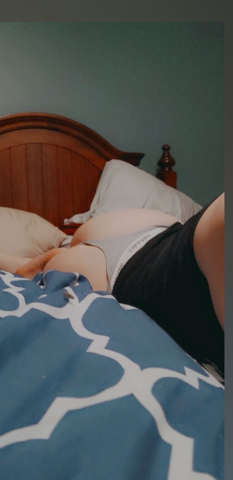 Randi Jade セクシーなポルノスター 画像