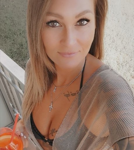 アジアン潮吹き オンリーファンズ 美しい 画像