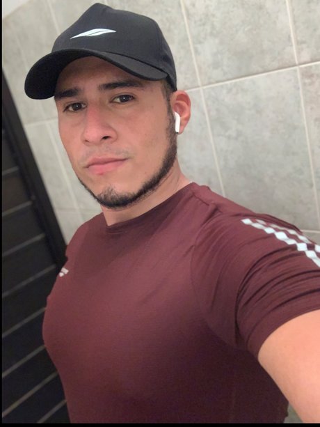 Armando Trinidad ポルノスター 写真