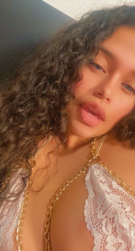 Angel santana xxxポルノスター 写真