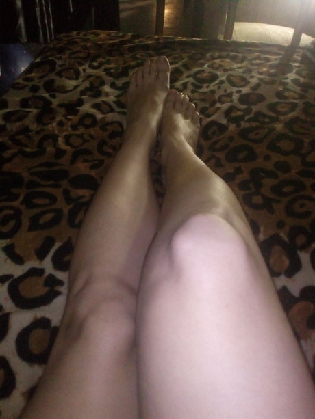 Melanie Magor ホットなポルノスター 写真