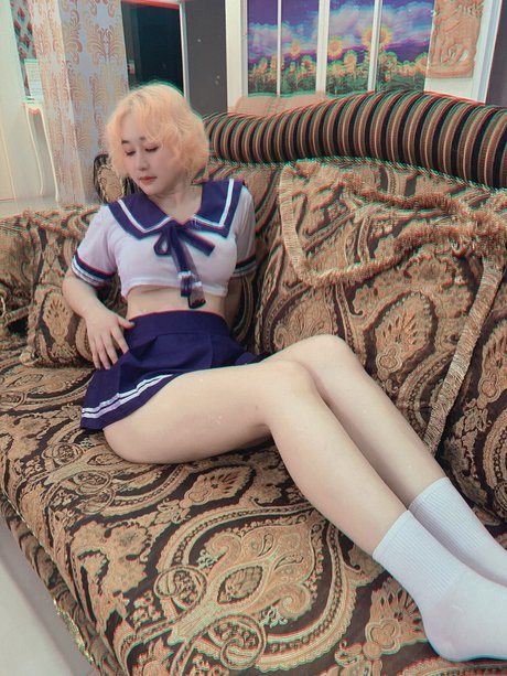 Baiwai スター xxx 写真