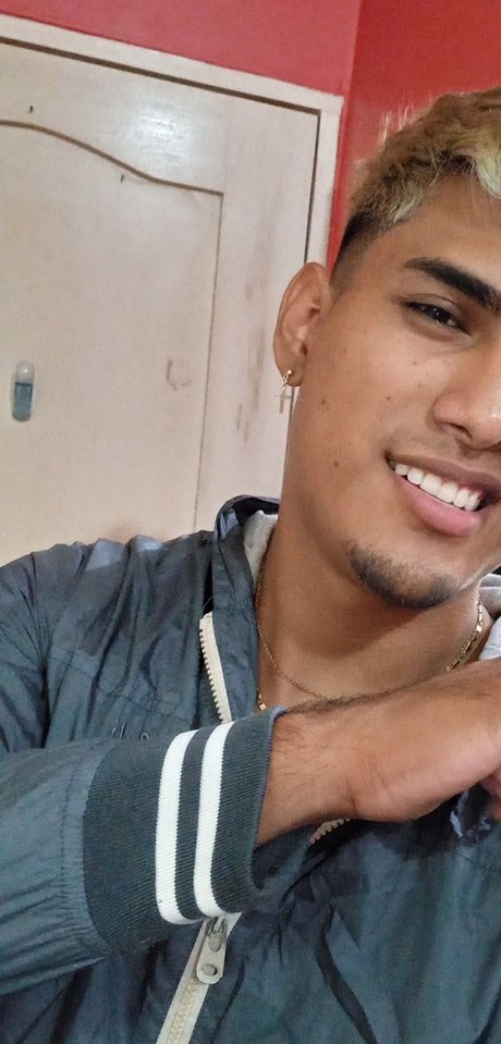 Matias Eduardo 無料モデル 写真