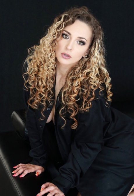 blackgarterbelt ポルノモデル ギャラリー