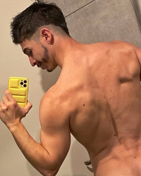 Joan Wolfie 0_ 高品質のポルノスター 画像