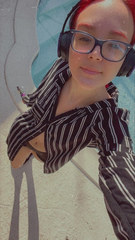 Merellas Haven ヌードのポルノスター アーカイブ