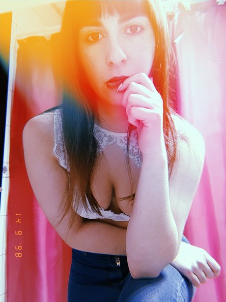 Beel_ 裸のポルノスター ギャラリー