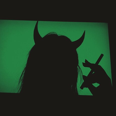 Beks ポルノスター ヌード 写真