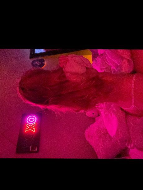 Megan Roses 独占ポルノスター 画像