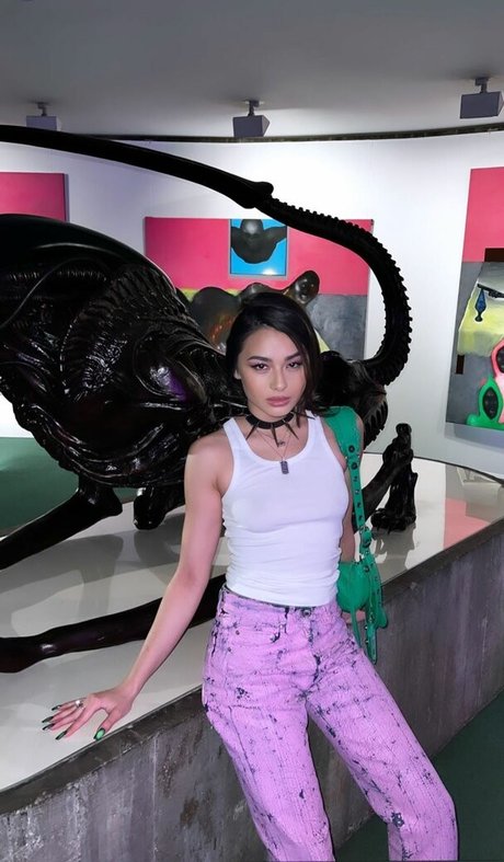 女子大生限定ファン セクシーヌード アーカイブ