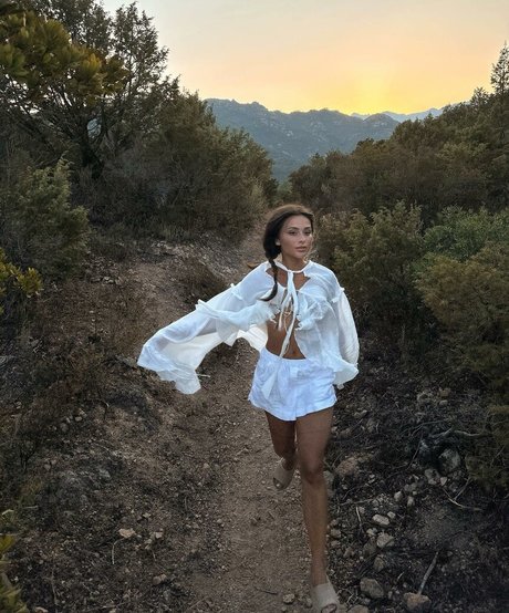 Diana Korkunova アートポルノスター 写真