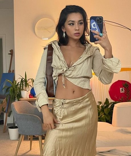 Diana Korkunova かわいいスター 写真