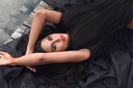 ssbbw オンリーファンズ ホットヌード ギャラリー