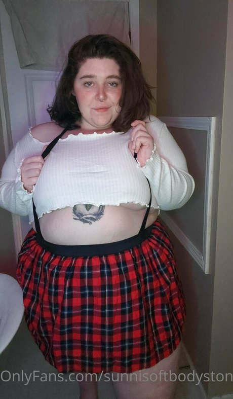 アナル乱交オンリーファンズ セクシー 画像