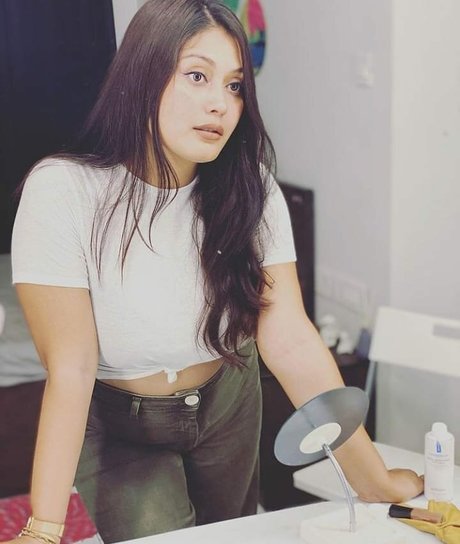 Real Goddessanna スター ヌード アーカイブ